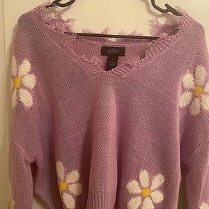 Light Purple Daisy Frayed Sweater - US S